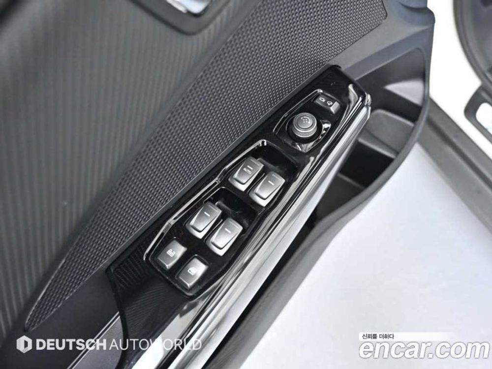 KG Mobility (Ssangyong) Very New Tivoli Бензин 1.5 2WD (04.2020)