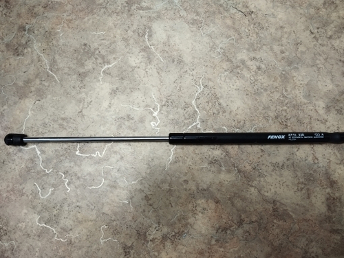 *Амортизатор (упор) багажника Renault / Fenox A914038