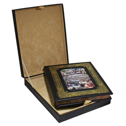 Великий Русский народ в пословицах, изречениях и исторических эпизодах. Подарочное издание в кожаном переплете