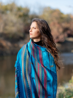 Шаль с гуджаратской вышивкой