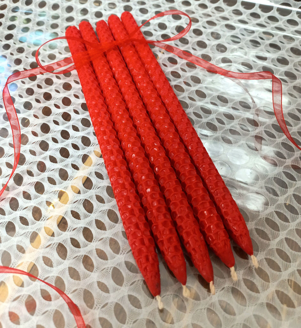 Свечи из натуральной вощины, красные, 10 штук