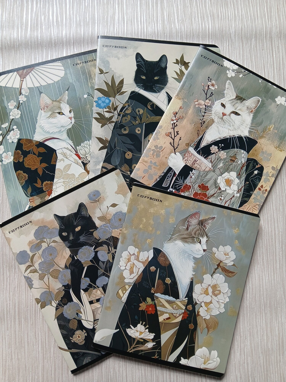 Тетрадь 48 листа А5+.  "Которомантика", общая, клетка. Формат А5+ (163*203 мм). Арт.120041. С полями. Комплект 5 шт.