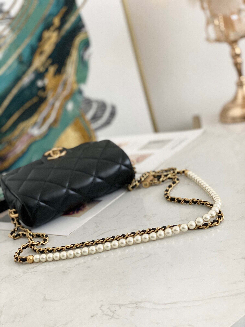 Chanel Mini Flap Bag 19 cm