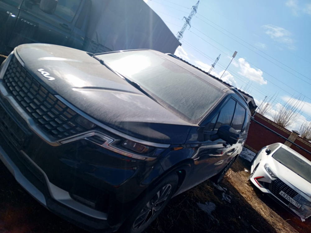 Kia Carnival Prestige 2.2 CRDI 8AT