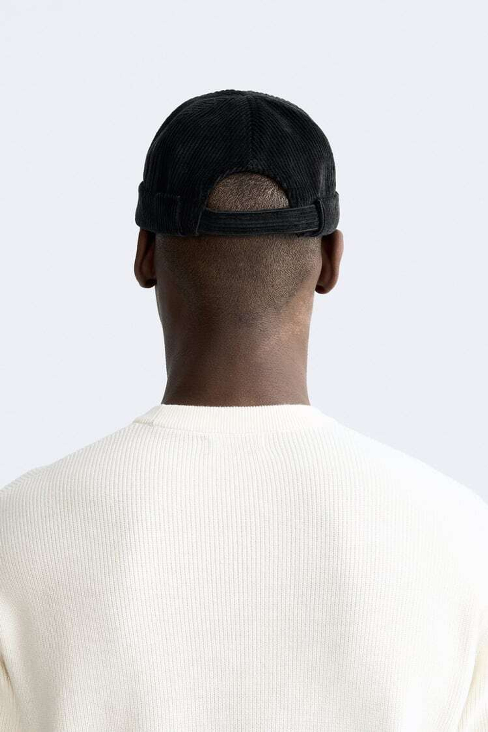 ZARA ВЕЛЬВЕТОВАЯ ШАПКА, ЧЕРНЫЙ