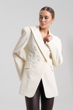 Пиджак приталенный