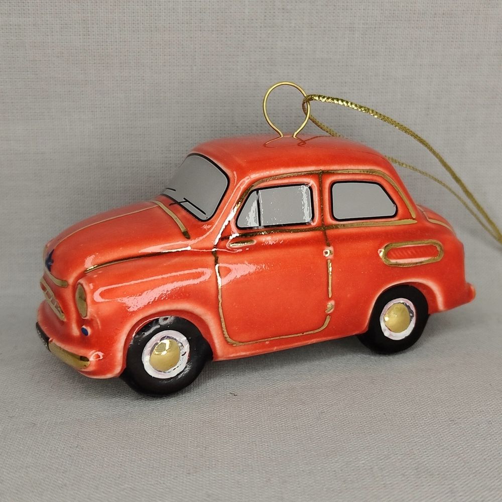 Фарфоровая ёлочная игрушка Запорожец Горбатый