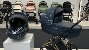 Санкт-Петербург, улица Композиторов 32