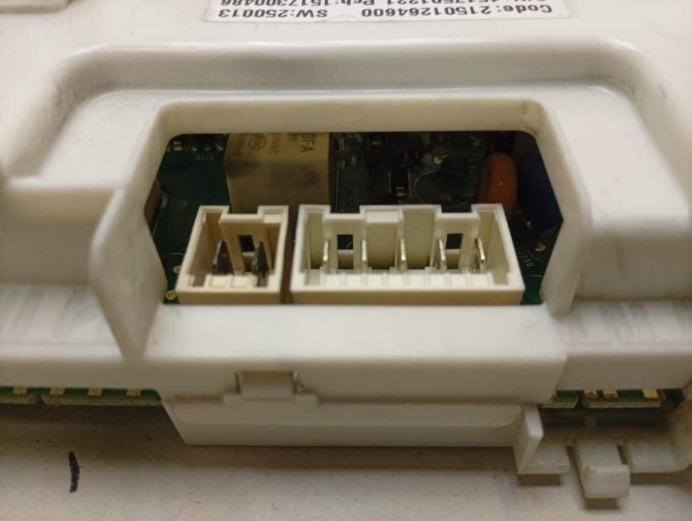 IWUE 4105 CIS кт28 Электронный модуль для стиральных машин Indesit Arcadia 3 21501264600 б/у
