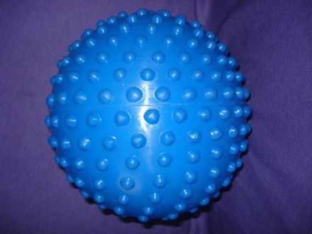 Мяч с шипами, диаметр 200 мм