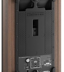 Dali Oberon OnWall C Light Oak — активная беспроводная настенная акустическая система