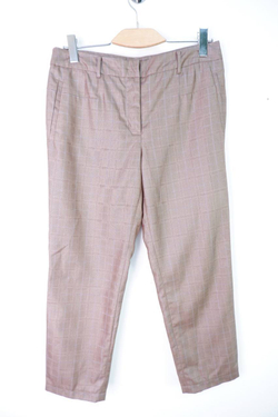 Брюки в классическом исполнении, визуально 48 размер