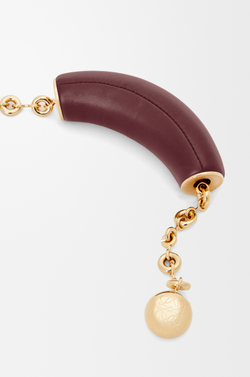 Loewe Маленькая сумка-мешок Squeeze из мягкой кожи ягненка наппа, бургунди