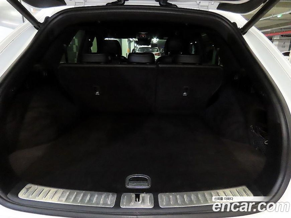 Genesis GV70 2.5T Бензин 2WD (04.2021)