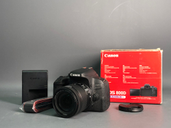 Canon 800D Kit 18-55mm IS STM