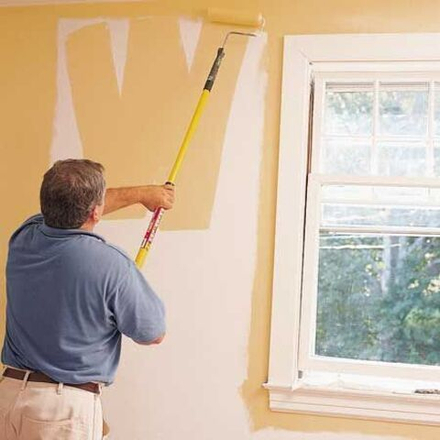 Покраска стен и потолков (в два слоя)