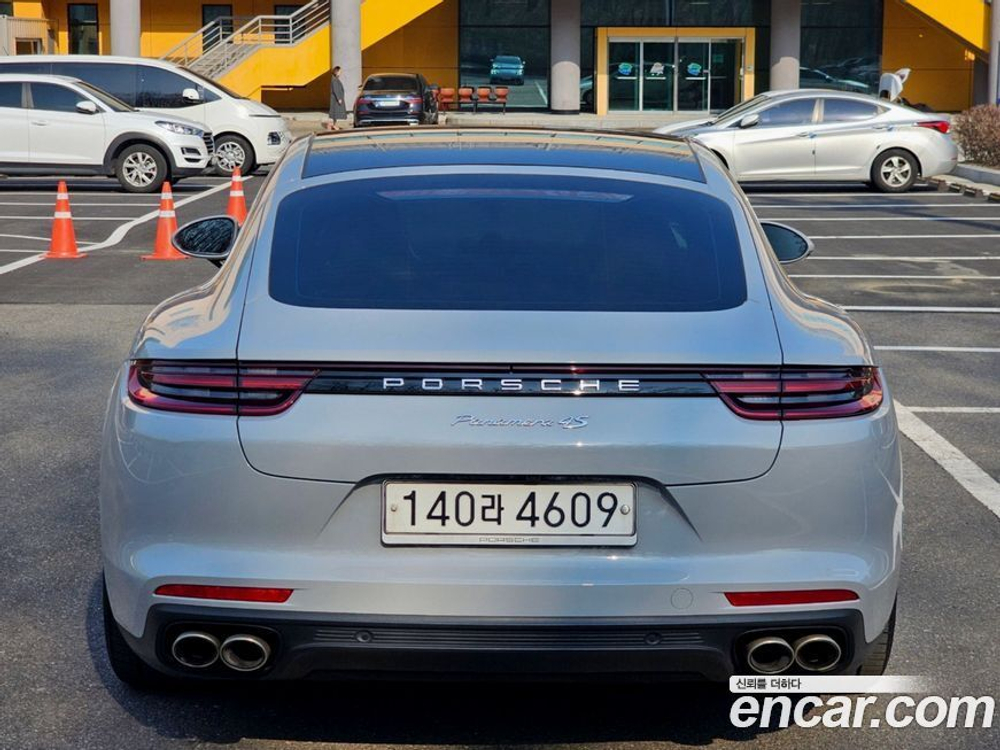 Porsche Panamera (971) 3.0 AWD (03.2020)