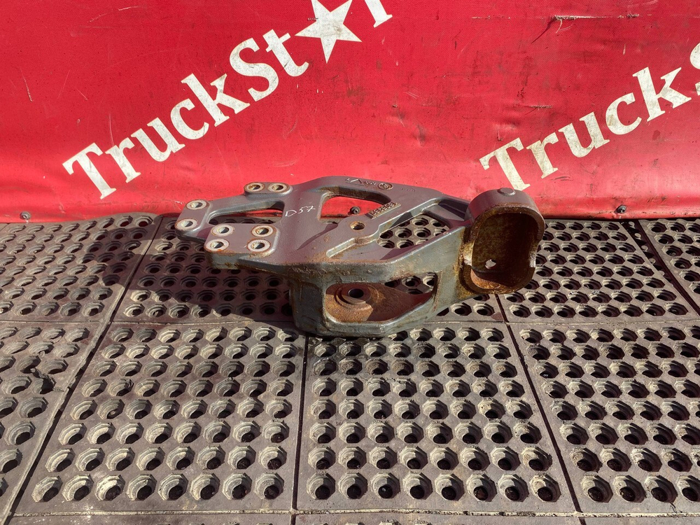 Кронштейн рессоры передней левый 2018г.