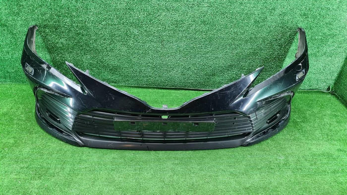 Бампер передний Toyota Camry xv70 (2020-н.в.)