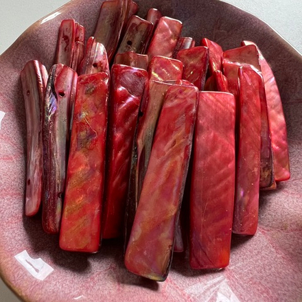 Перламутр. Камни для изделий на заказ. Цена зависит от вида заказанного изделия