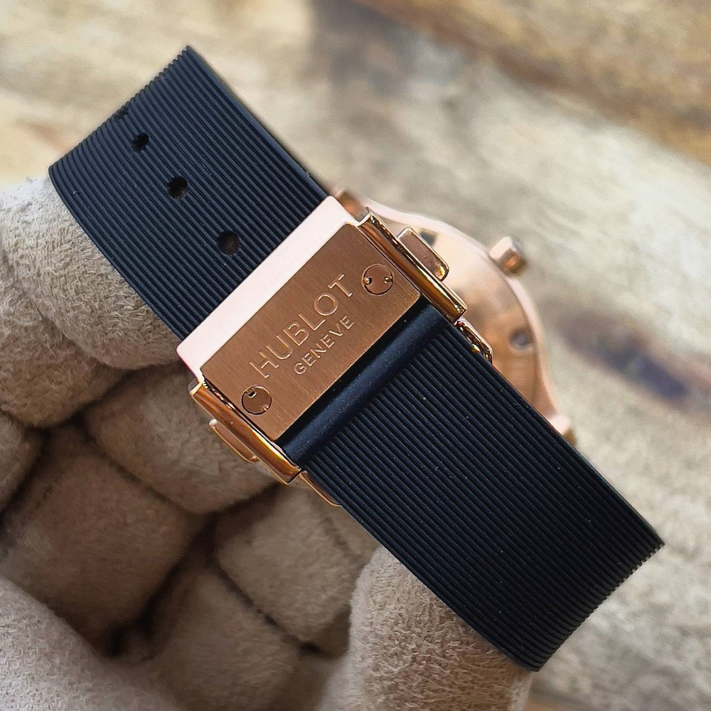 Часы Hublot