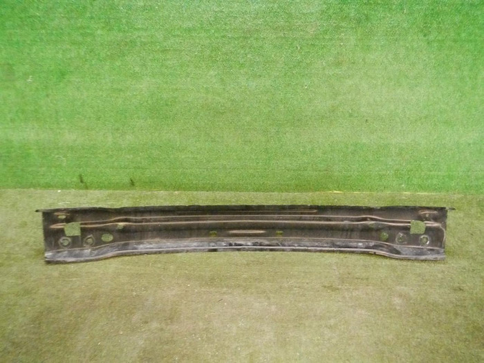 Усилитель передний Toyota Camry xv70 (2017-н.в.)