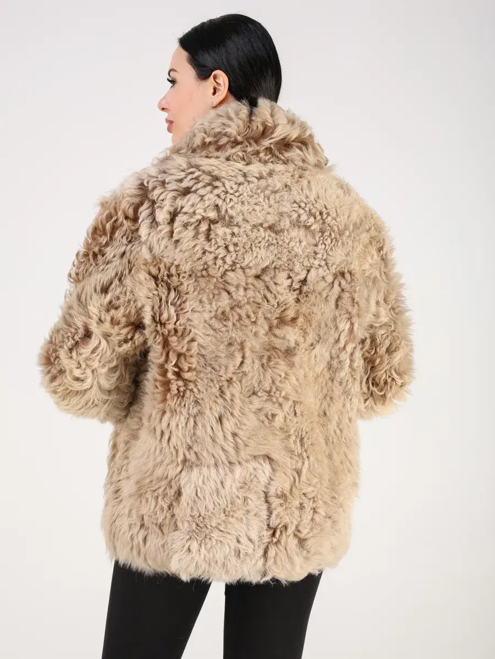 Дубленка зимняя шуба натуральная короткая