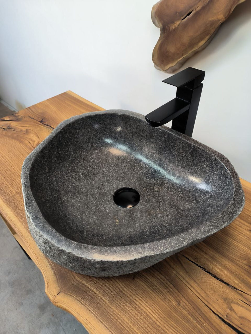 Раковина из речного камня RS-65879 48х40х15 из натурального камня