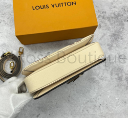 Бежевая сумка Pochette Metis Louis Vuitton