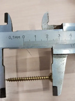 Саморез 4 x 40 мм 200 шт. 0.010 кг.