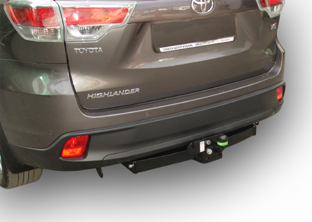Фаркоп(прицепное) Лидер-Плюс для TOYOTA HIGHLANDER (XU50) 2013-...(паспорт и сертификат в комплекте)(без электрики)T120-F