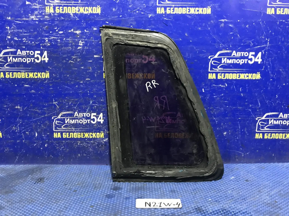 Стекло багажника правое MITSUBISHI RVR 1995