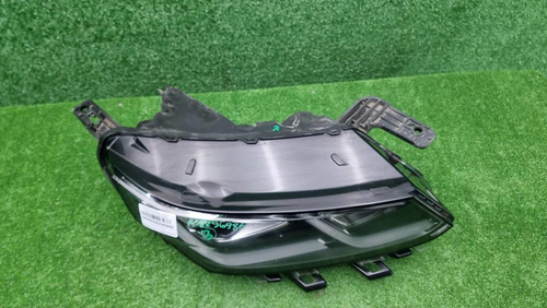 Фара правая Geely Coolray (2019-2024) LED