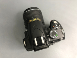 Nikon D3200 Kit 18-55mm 3.5-5.6G VR II (4.150 кадров)