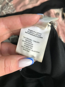 Платье Eiva Stils комбинированное, визуально на 48 размер