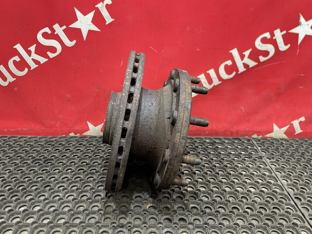 Ступица передняя 2016г.