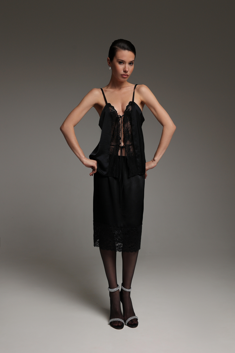 Топ с кружевом