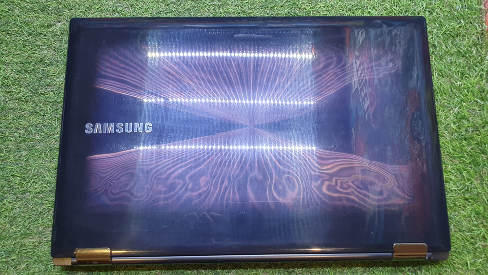 Ноутбук Samsung i7/6Gb/GT 540M 2Gb