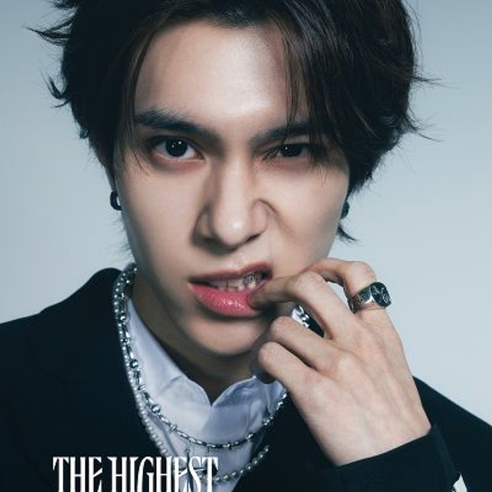 Альбом WayV - THE HIGHEST Japan 1st Mini Album LIMITED Edition HENDERY Version