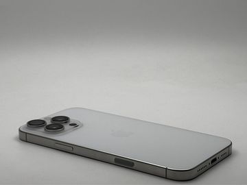 iPhone 16 Pro Max 256gb White Titanium