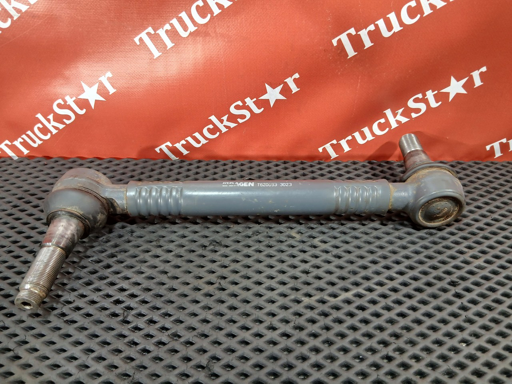 Стойка заднего стабилизатора