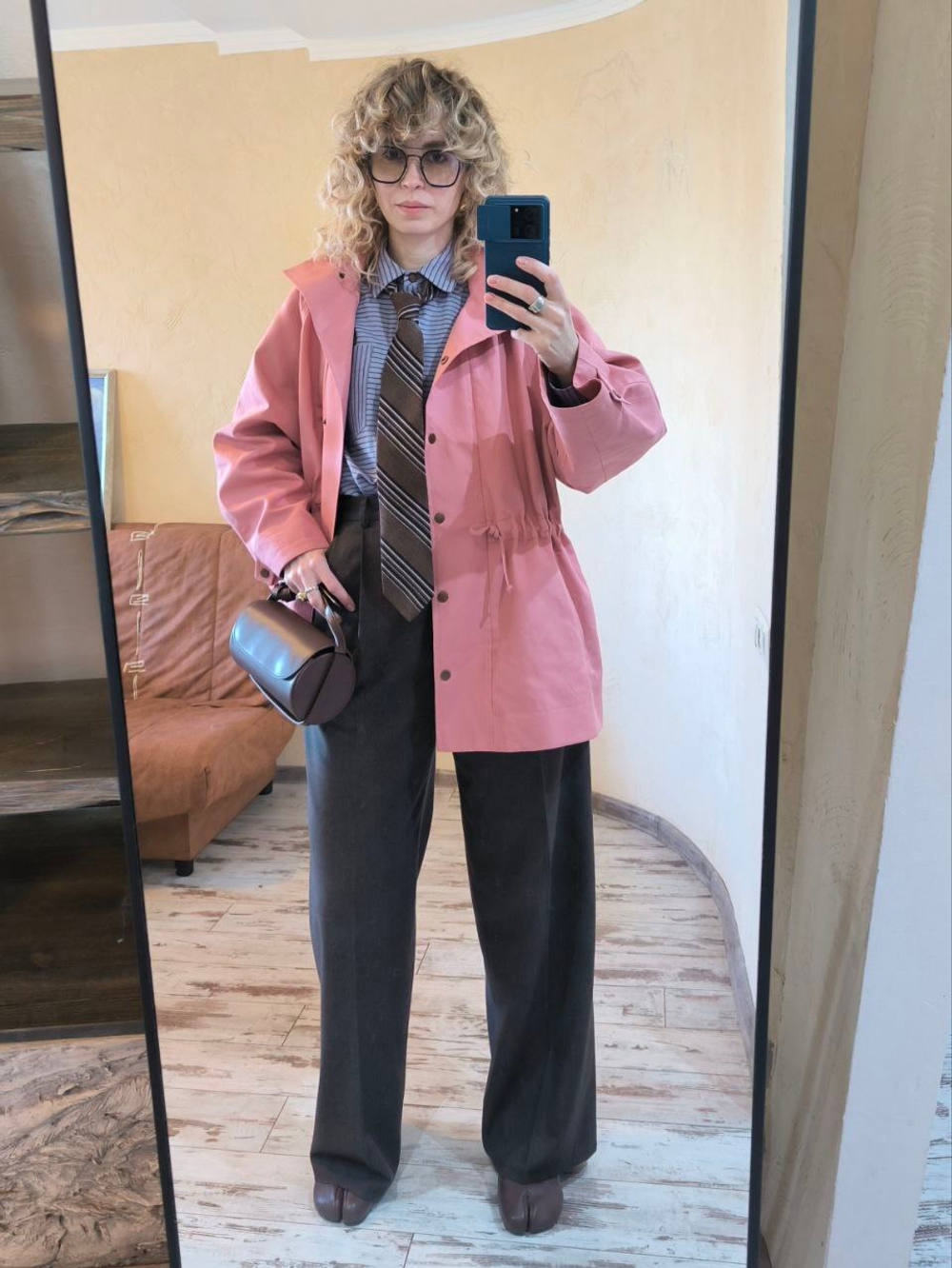 Курточно-тренчевый однотонный хлопок (без пропитки) (Christian Dior, 100%хлопок, Розовое цветение, 156, 190 гр/м2)