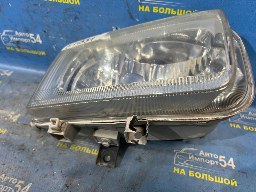 Фара передняя правая NISSAN TERRANO 1999-2002