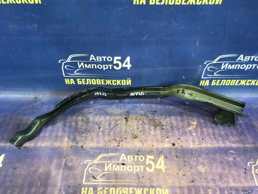 Планка под фару правая TOYOTA WINDOM 2001-2006