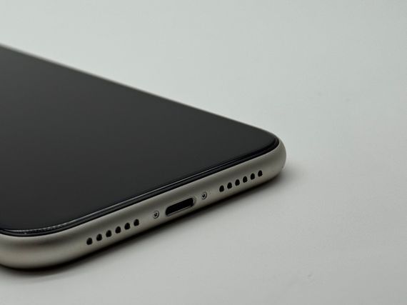 iPhone 11 128Gb White