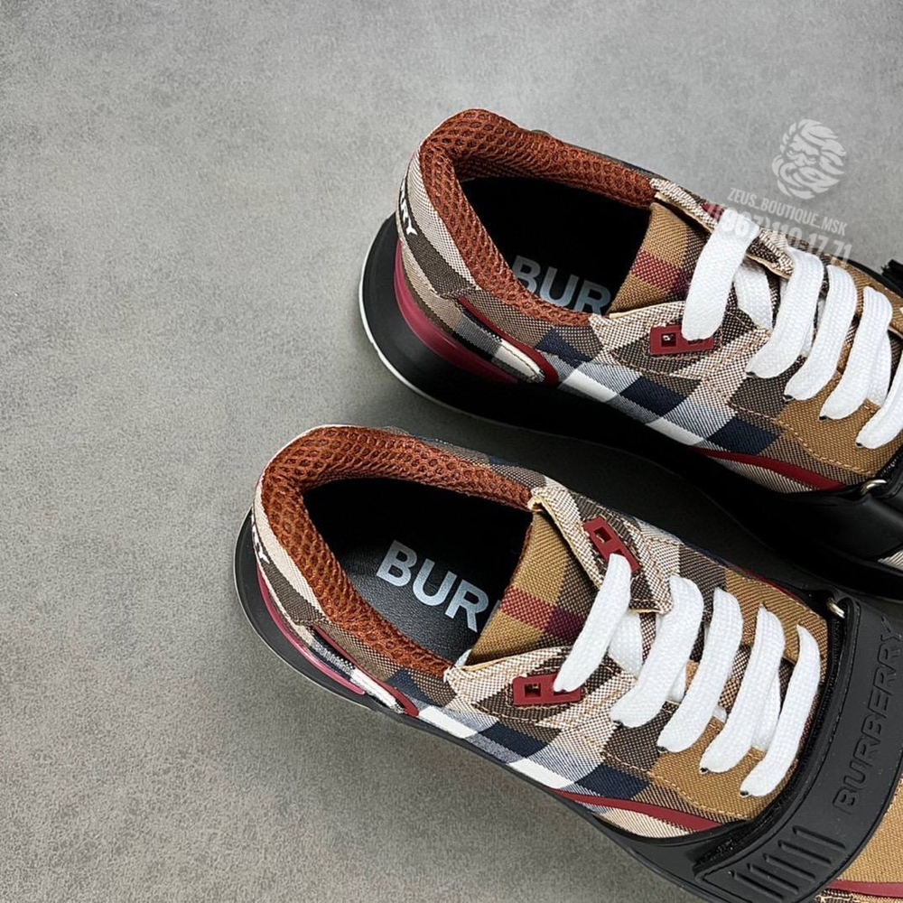 Кроссовки Burberry