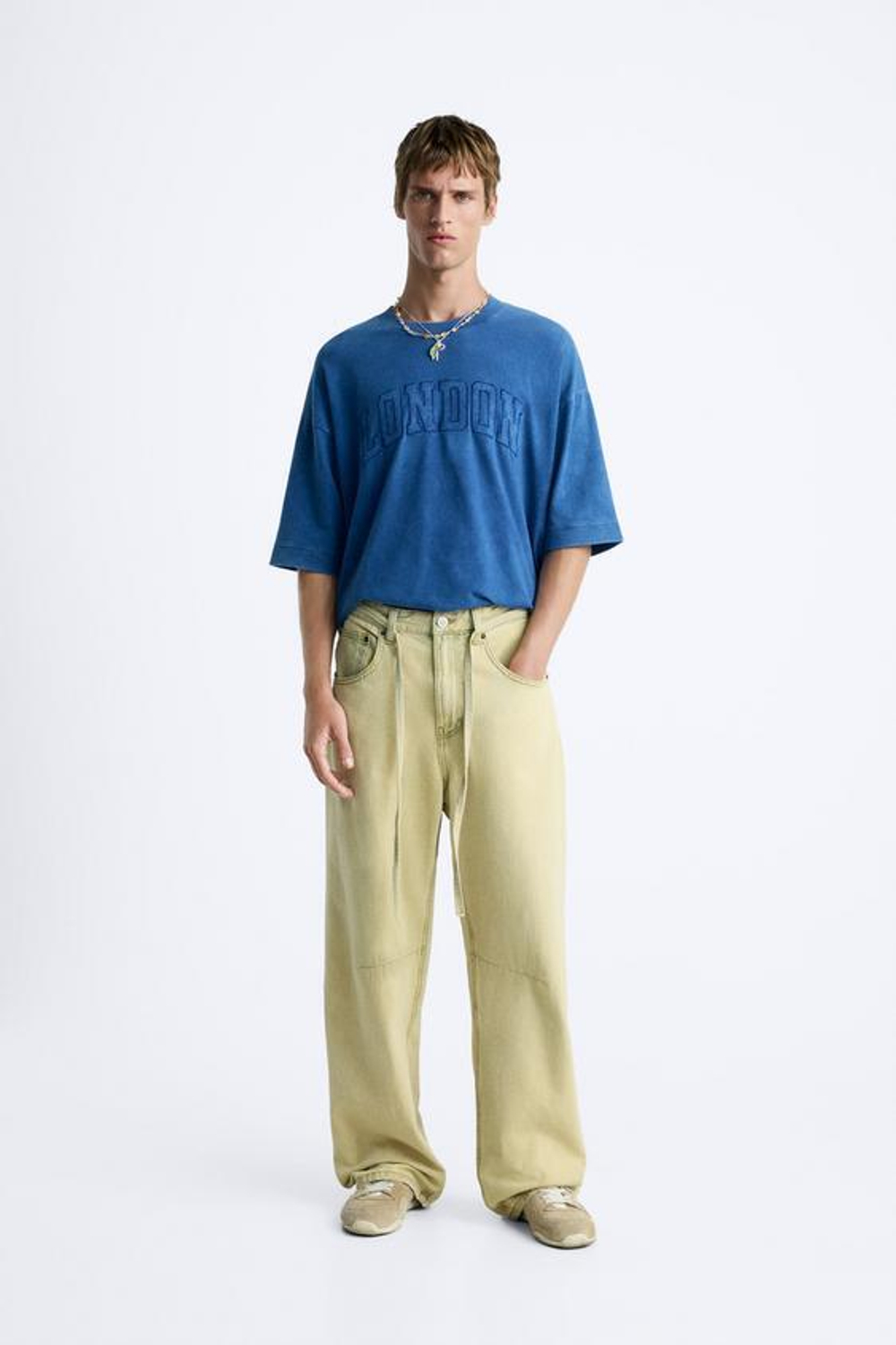 ZARA ФУТБОЛКА ИЗ ТКАНИ С ЭФФЕКТОМ ПОТЕРТОСТИ С НАДПИСЬЮ, СИНИЙ