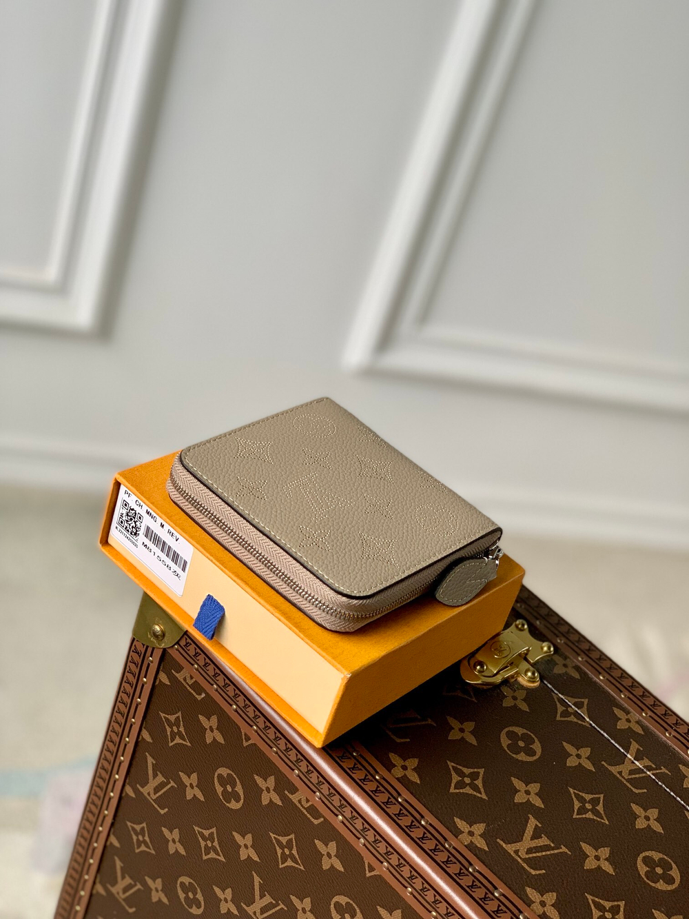 Louis Vuitton Zippy Compact Wallet