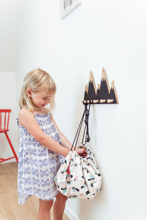 2 в 1: мини-мешок для хранения игрушек и игровой коврик Play&Go Супергёрл