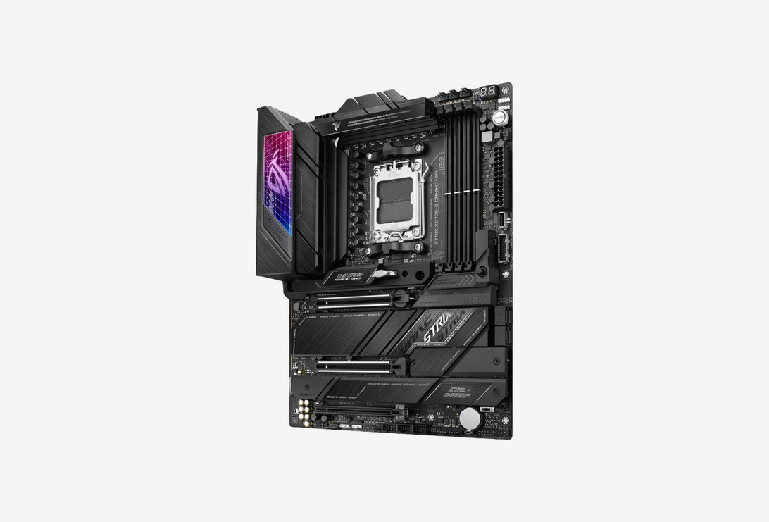 ROG STRIX X670E-E GAMING WIFI_0325805101817